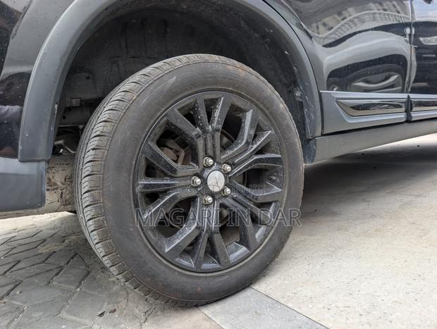 Mitsubishi Outlander 2015 Black
