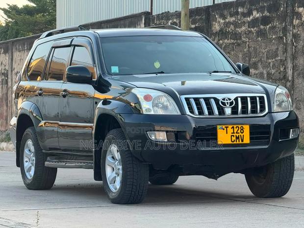 Toyota Land Cruiser Prado 2004 Black