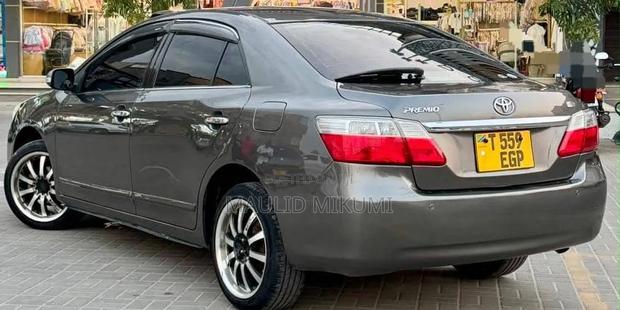 Toyota Premio 2009 Gray