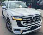 Toyota Land Cruiser LC300 2023 Off white for sale