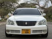 Toyota Crown Royale 2005 White for sale