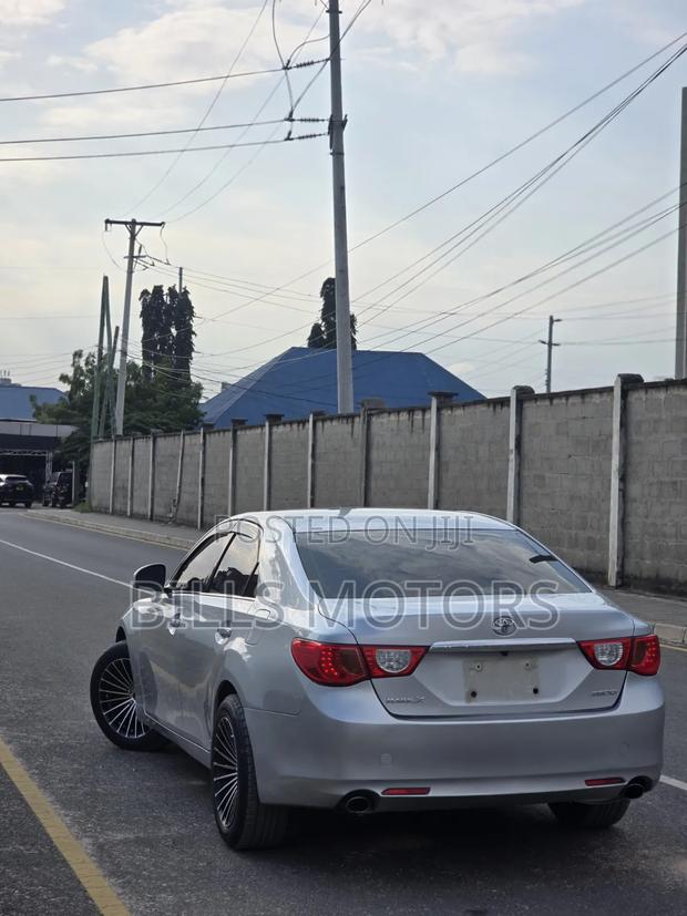 Toyota Mark X 2012 Silver