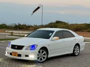 Toyota Crown 2006 White for sale