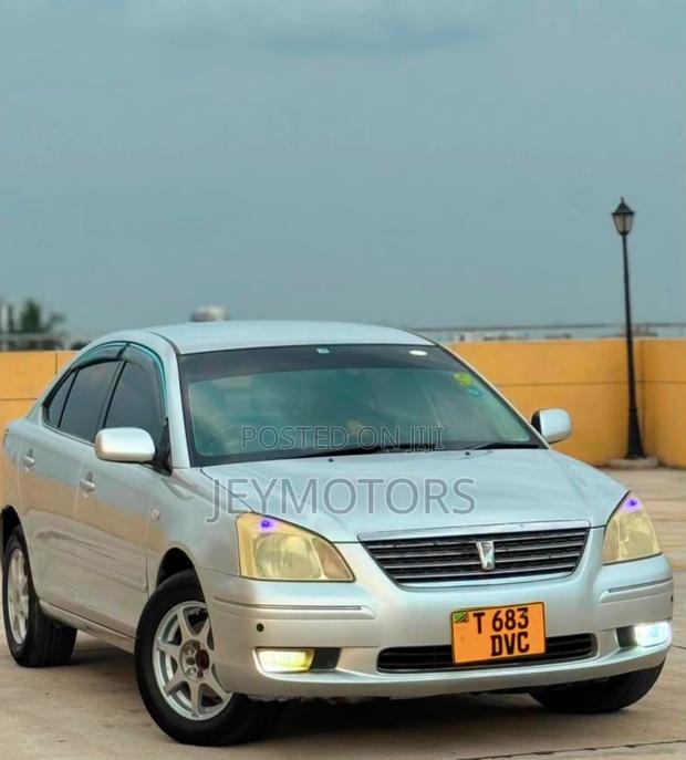 Toyota Premio 2004 Silver