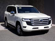 New Toyota Land Cruiser LC300 2024 Pearl for sale