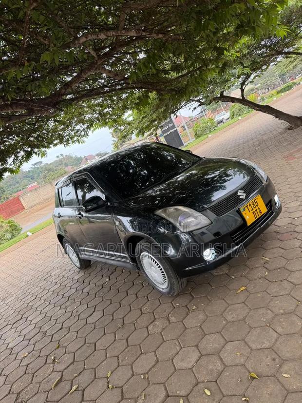 Suzuki Swift 2005 Black
