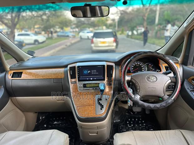 Toyota Alphard 2005 Black