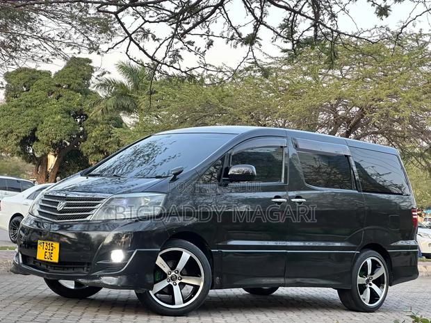 Toyota Alphard 2005 Black