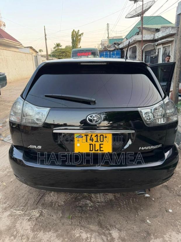 Toyota Harrier 2.4 4WD 2011 Black