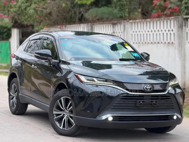 Toyota Harrier 2021 Black