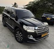 Toyota Land Cruiser 2013 Black for sale