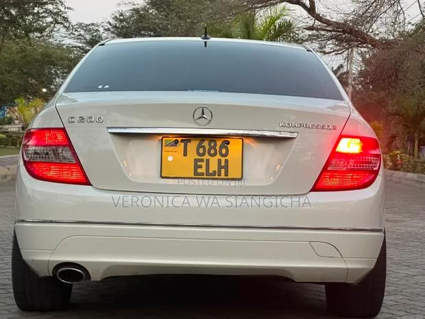 Mercedes-Benz C-Class 2007