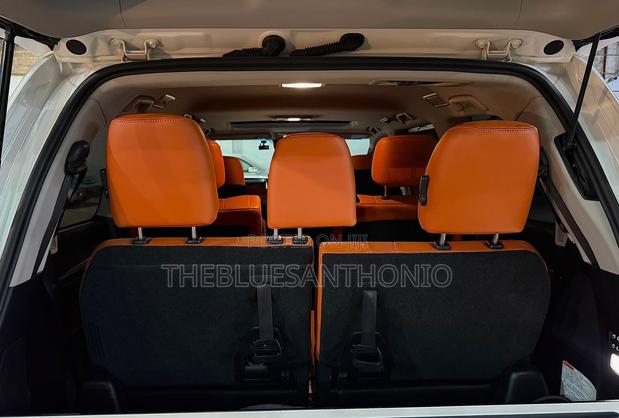 Lexus LX 2016 White