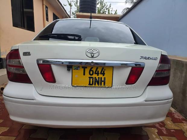 Toyota Premio 2005 Pearl
