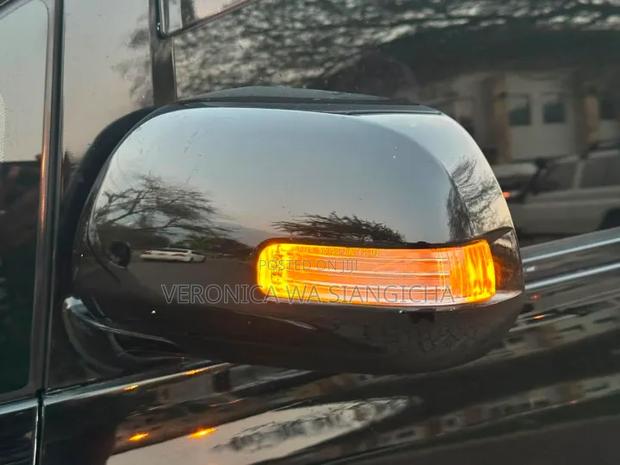 Toyota Alphard 2009 Black
