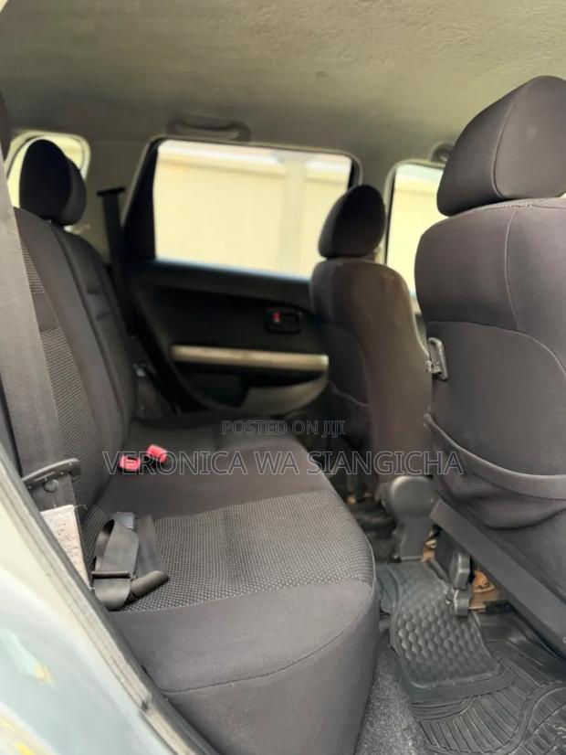 Toyota IST 2005 Silver