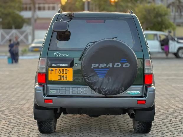 Toyota Land Cruiser 2009 Green