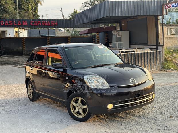 Mazda Verisa 2011 Brown