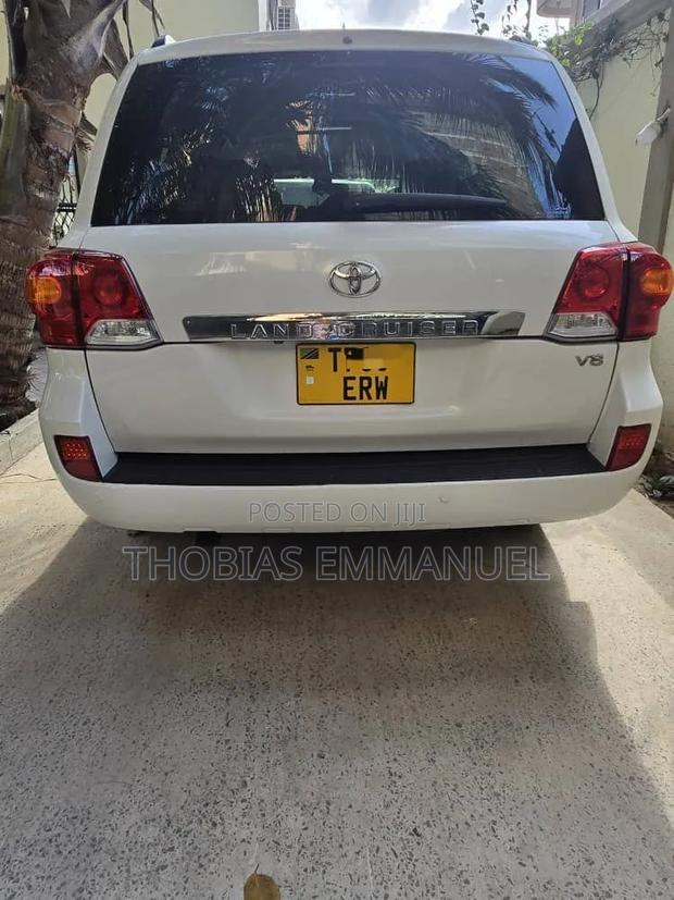 Toyota Land Cruiser 2008 Pearl