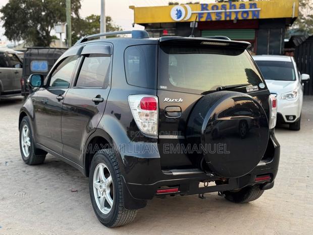 Toyota Rush 2009 Black