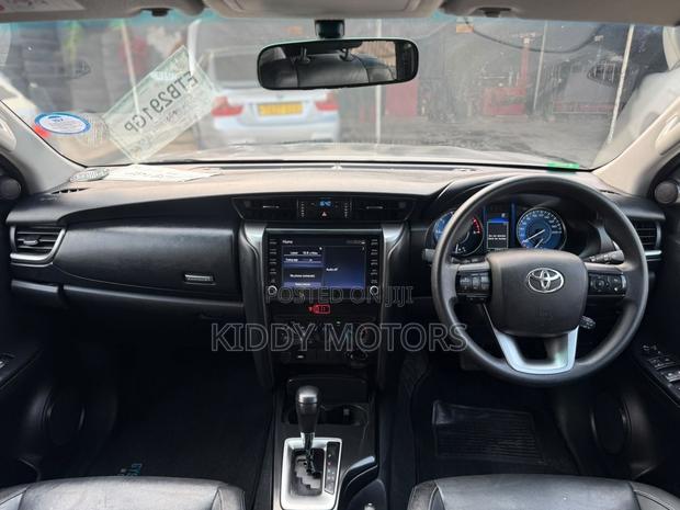 Toyota Fortuner 2024 Gray