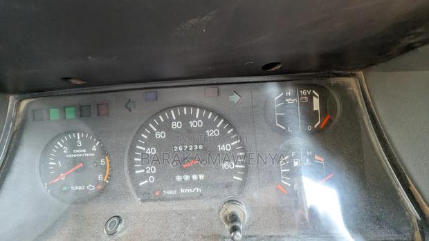 Toyota Land Cruiser Prado 1997 Beige