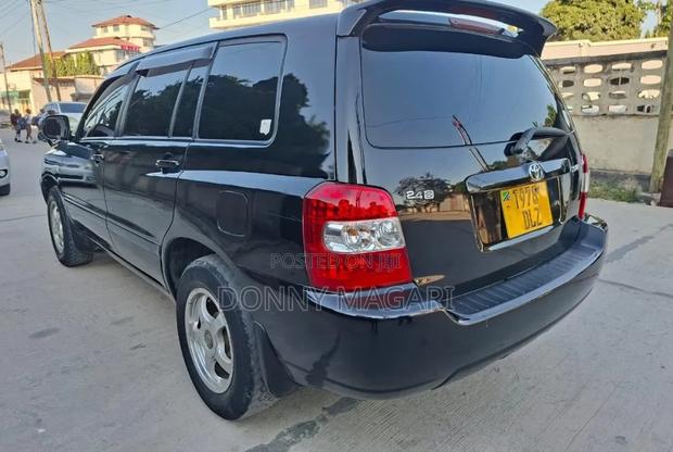 Toyota Kluger 2006 Black