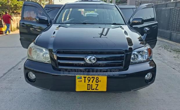 Toyota Kluger 2006 Black