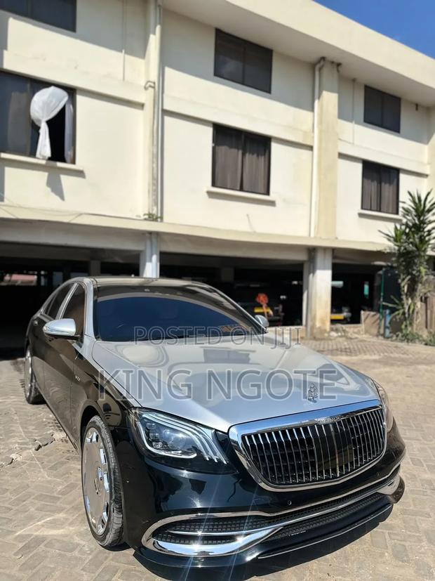 Mercedes-Benz E200 2017 Black