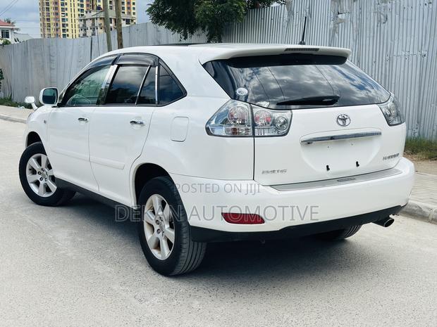 Toyota Harrier 2.4 2007 White