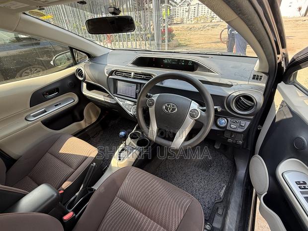 Toyota Aqua 2013 Black