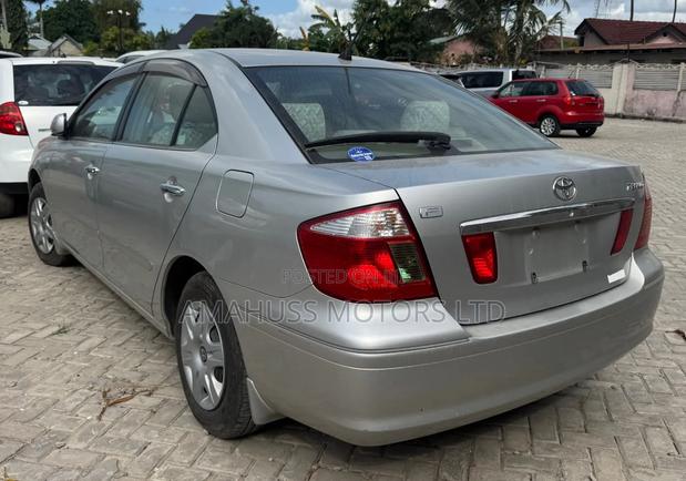 Toyota Premio 2003 Silver