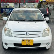 Toyota IST 2004 White for sale