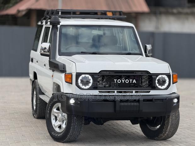 Toyota Land Cruiser 76 Series 2020 White