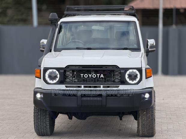 Toyota Land Cruiser 76 Series 2020 White