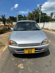 Toyota Starlet 2002 Silver for sale