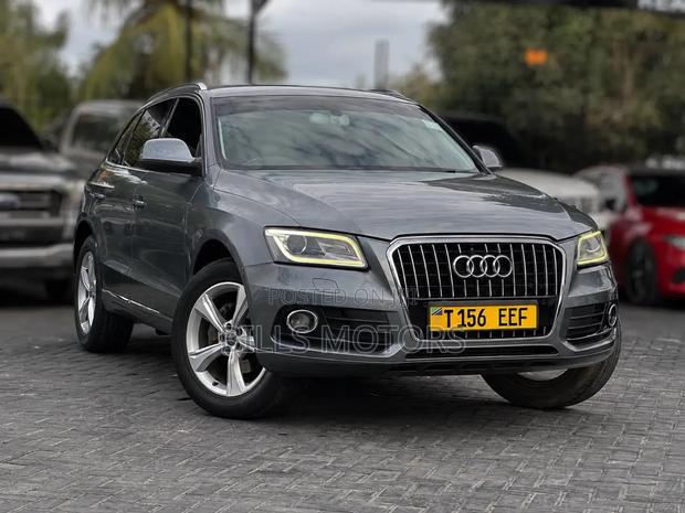 Audi Q5 2015 Gray