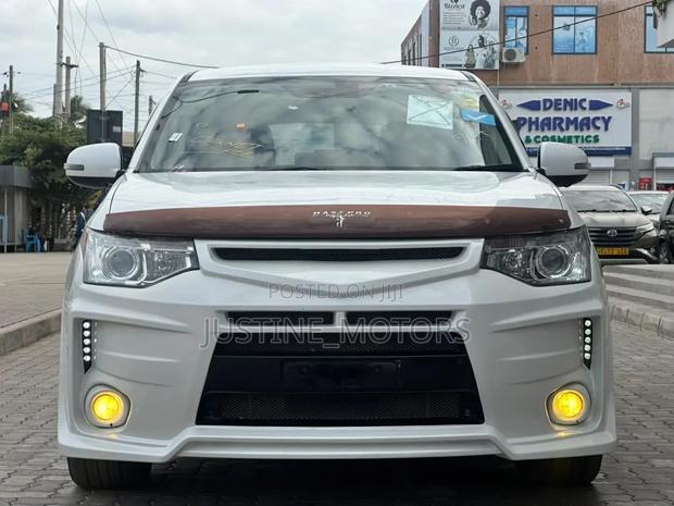 Mitsubishi Outlander 2013 White