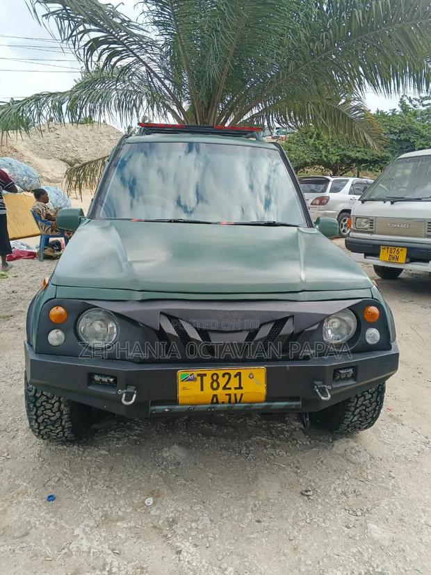 Suzuki Escudo 1998 Green