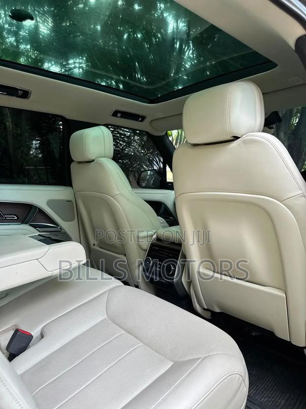 Land Rover Range Rover 2024 Green