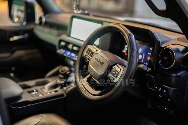Toyota Land Cruiser Prado 2024 White