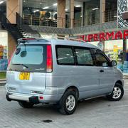 Toyota Noah 2001 Gray for sale