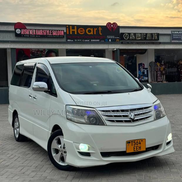 Toyota Alphard 2006 White