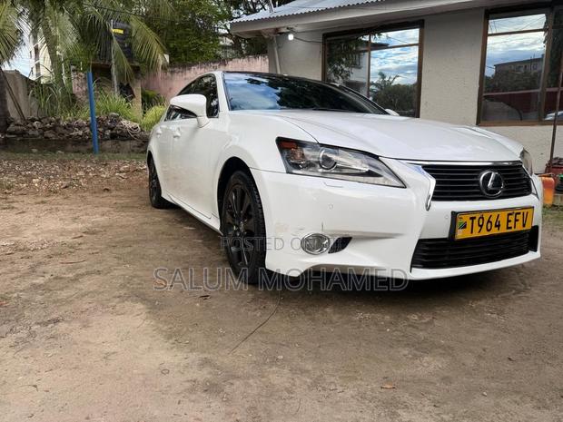 Lexus GS 2013 White