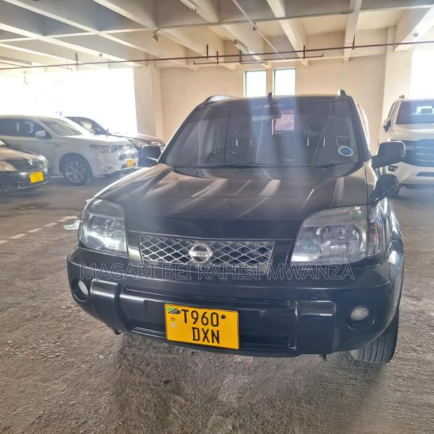 Nissan X-Trail 2005 Black
