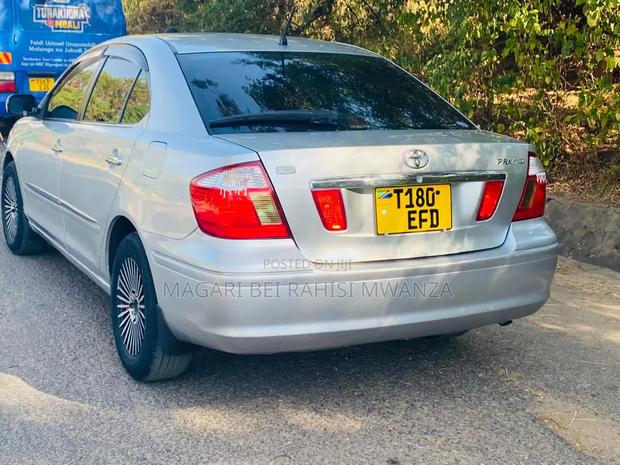 Toyota Premio 2005 Silver