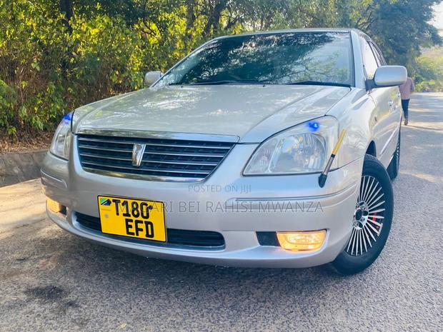 Toyota Premio 2005 Silver