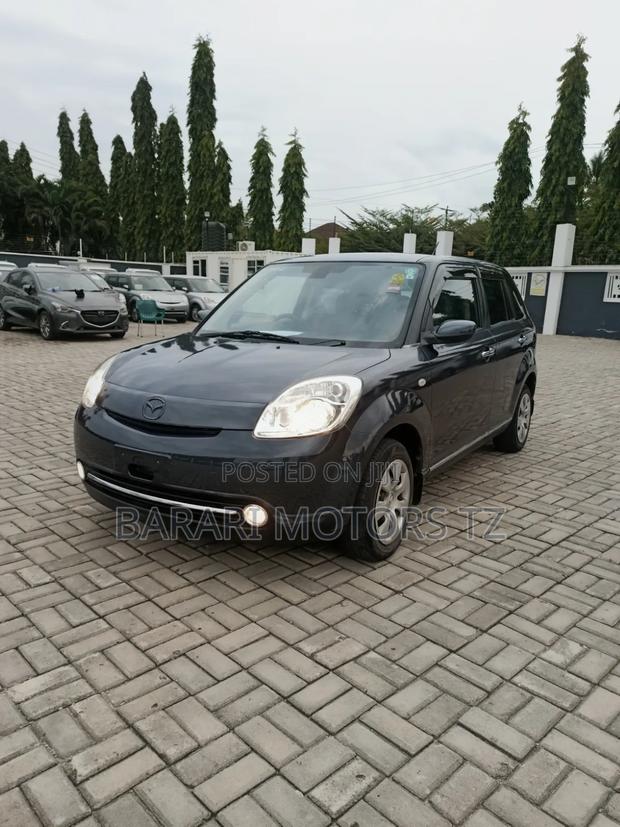 Mazda Verisa 2010 Gray