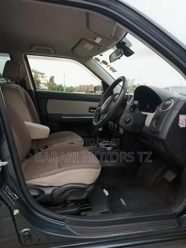 Mazda Verisa 2010 Gray