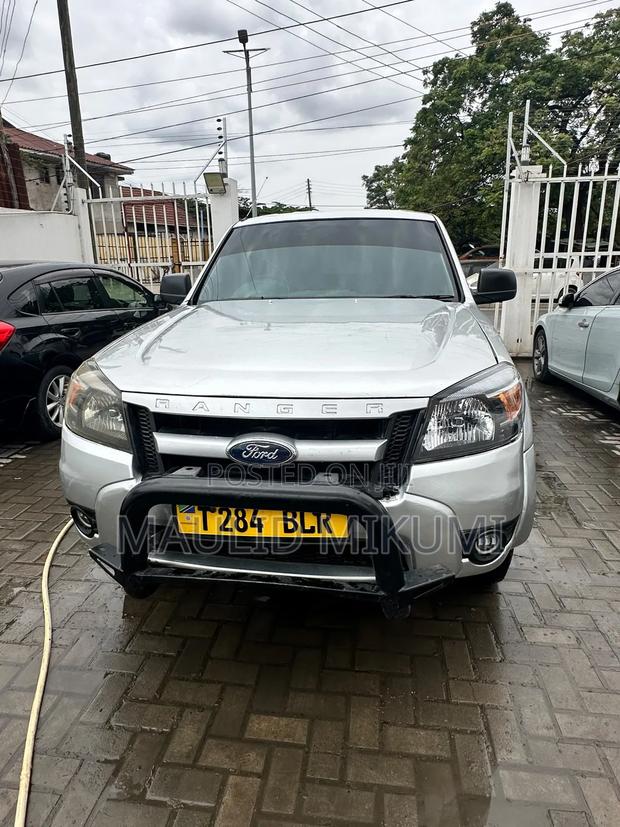 Ford Ranger 2010 Silver